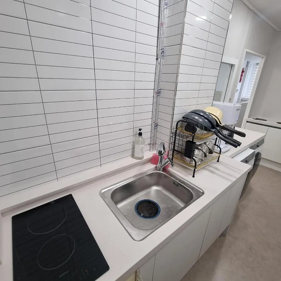 Parvus Sella M Hostel Seoul 0*,  South Korea