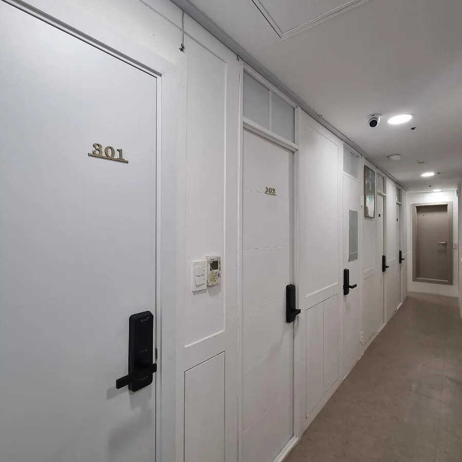 Parvus Sella M Hostel Seoul South Korea
